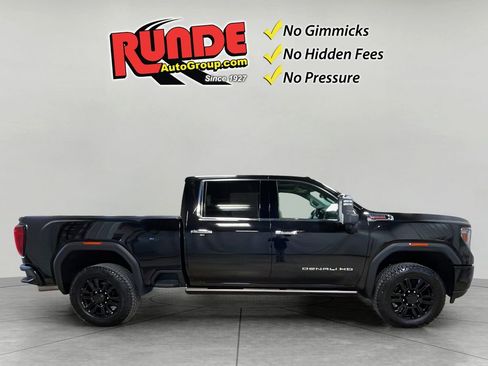 Used 2023 GMC Sierra 2500 Denali w/ Denali Black Diamond Edition image 6