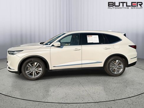 Used 2023 Acura MDX FWD image 3