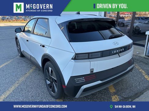 New 2025 Hyundai Ioniq 5 SEL image 2