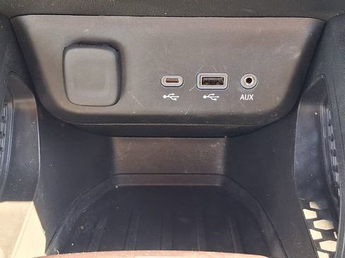 Used 2023 Chevrolet TrailBlazer ACTIV w/ Convenience Package image 22