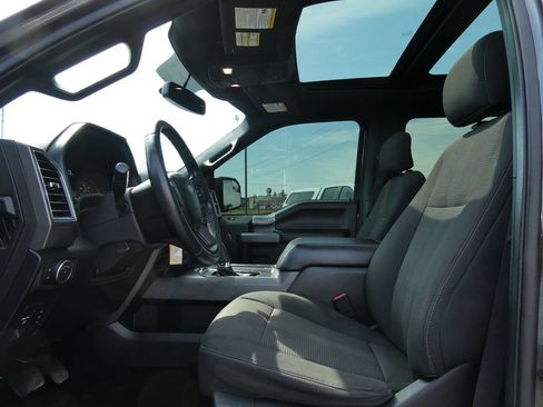 Used 2017 Ford F150 XLT w/ Equipment Group 302A Luxury AWD/4WD image 21