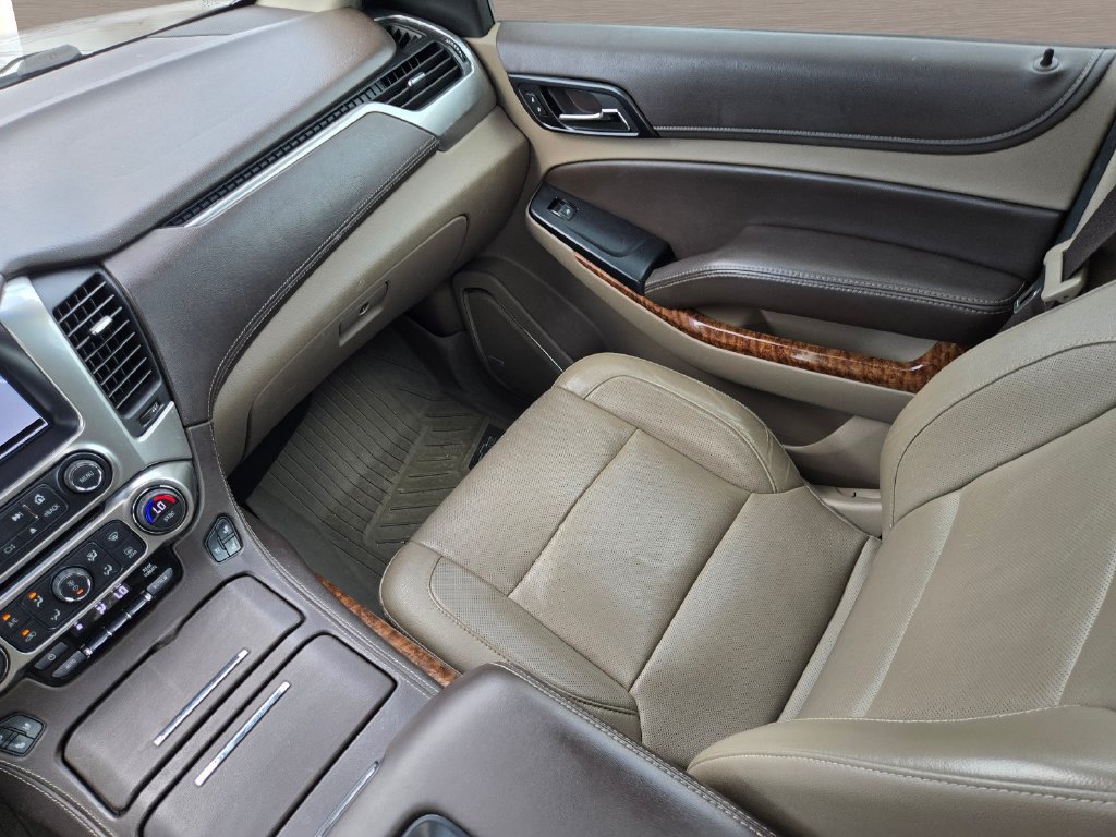 Used 2018 Chevrolet Tahoe Premier RWD image 16