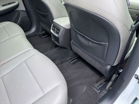 Used 2023 INFINITI QX50 Luxe FWD image 25