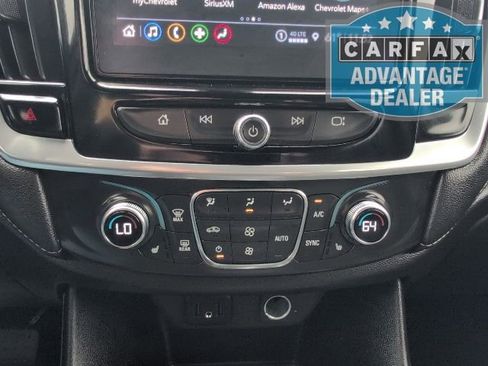Certified 2022 Chevrolet Traverse LT image 24