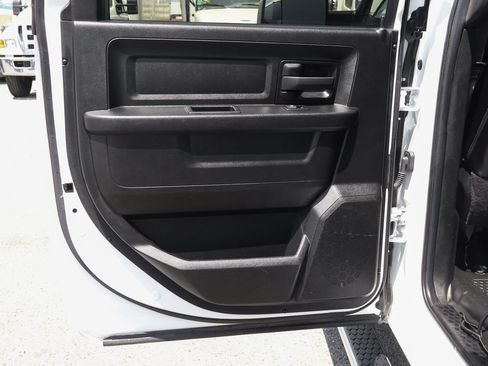 Used 2022 RAM 3500 Tradesman w/ Chrome Appearance Group image 40