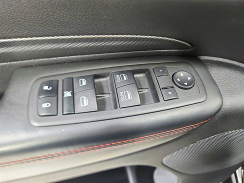 Used 2023 Dodge Durango GT image 39