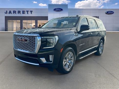 Used 2023 GMC Yukon Denali RWD image 3