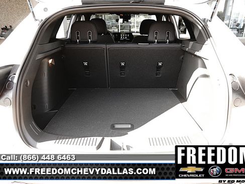 New 2026 Chevrolet Trax RS w/ Driver Confidence Package FWD image 43