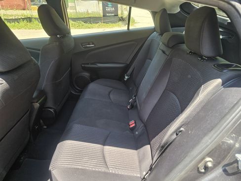 Used 2016 Toyota Prius Three FWD image 23
