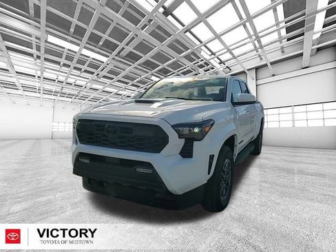 New 2025 Toyota Tacoma TRD Sport image 7