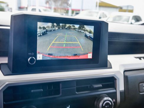 Certified 2024 Toyota Tacoma TRD Off-Road image 30