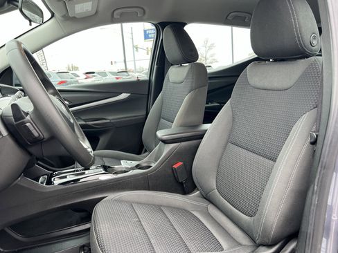 Used 2023 Chevrolet Bolt EUV LT image 13