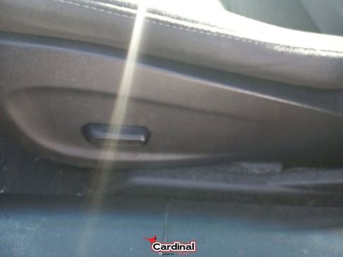 Used 2014 Chevrolet Cruze LT image 19