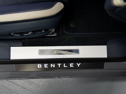 New 2026 Bentley Flying Spur Plug-In Hybrid AWD/4WD image 48