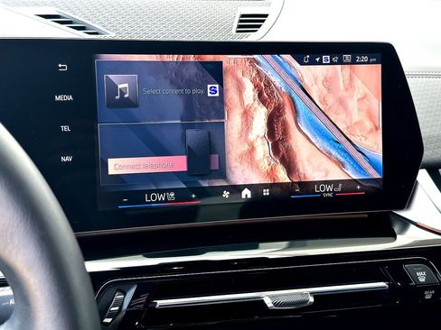 Certified 2025 BMW X2 xDrive28i image 14