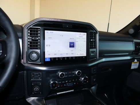 New 2025 Ford F150 Platinum AWD/4WD image 27