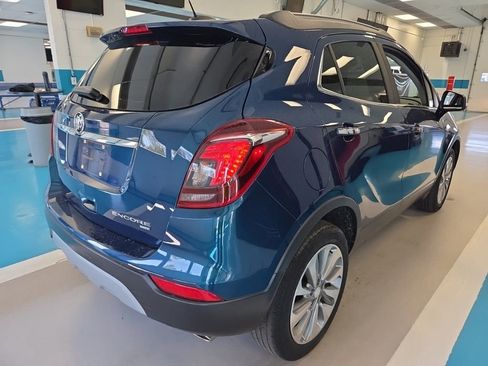 Used 2019 Buick Encore Preferred AWD/4WD image 5