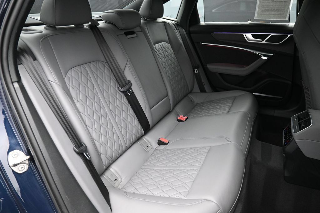 Used 2023 Audi S6 Prestige w/ Prestige Package AWD/4WD image 25