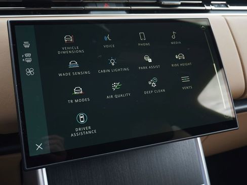 New 2026 Land Rover Range Rover SE AWD/4WD image 23
