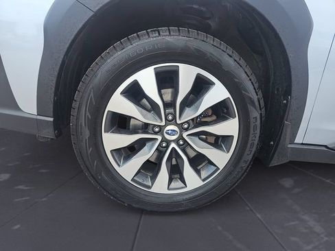 Used 2023 Subaru Outback Limited AWD/4WD image 14