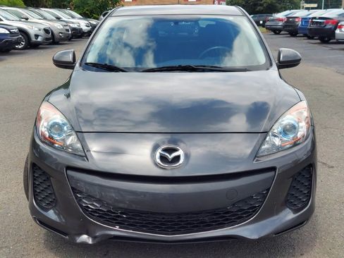 Used 2012 MAZDA MAZDA3 i Touring FWD image 2