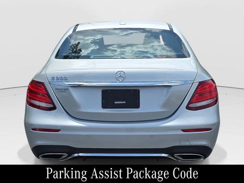 Used 2018 Mercedes-Benz E 300 image 7