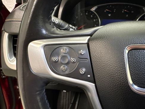 Used 2019 GMC Terrain SLT w/ Preferred Package AWD/4WD image 24