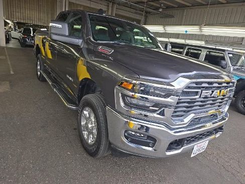 Used 2026 RAM 2500 Big Horn AWD/4WD image 1