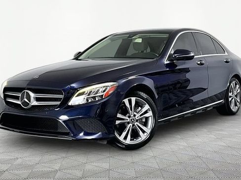 Used 2020 Mercedes-Benz C 300 Sedan w/ Premium Package image 2