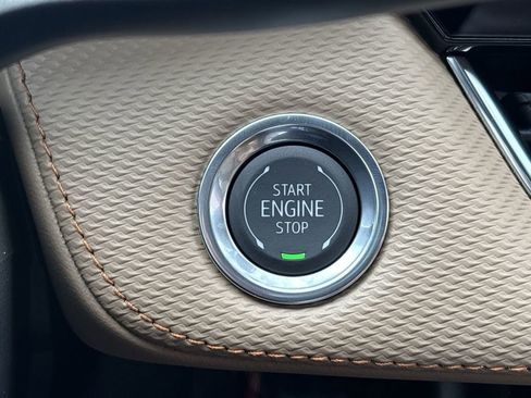 New 2026 Chevrolet Equinox ACTIV w/ Convenience Package III image 18