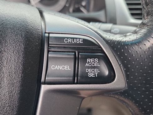 Used 2013 Honda Odyssey EX-L image 25