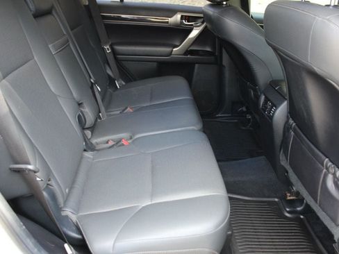 Used 2017 Lexus GX 460 AWD/4WD image 26