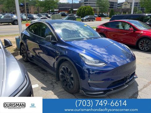 Used 2022 Tesla Model Y Long Range image 1