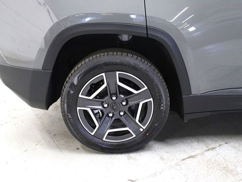 New 2026 Jeep Cherokee Laredo AWD/4WD image 34