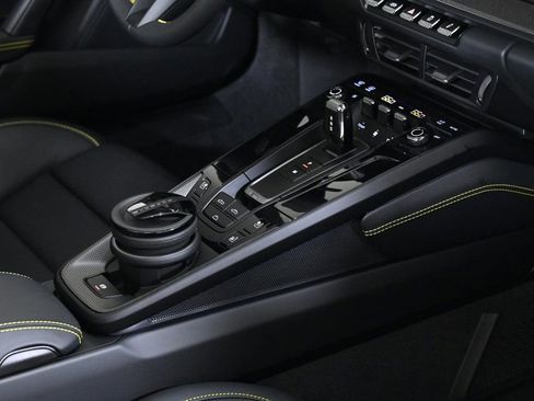 Certified 2026 Porsche 911 Carrera 4S image 23