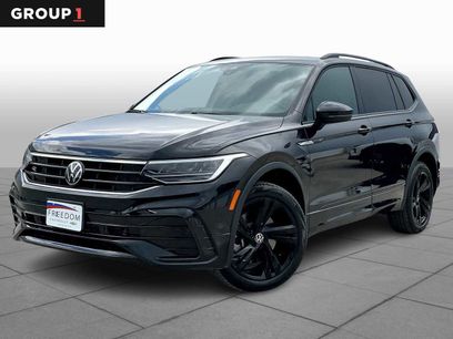 Used 2024 Volkswagen Tiguan SE R-Line