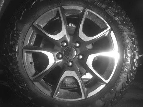 Used 2025 Jeep Compass Trailhawk image 14