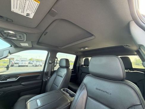 Certified 2024 GMC Sierra 2500 Denali w/ Denali Reserve Package AWD/4WD image 20