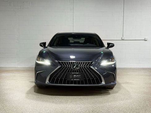 Used 2022 Lexus ES 350 w/ Premium Package image 3