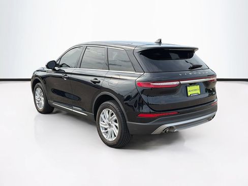 Used 2024 Lincoln Corsair AWD image 7