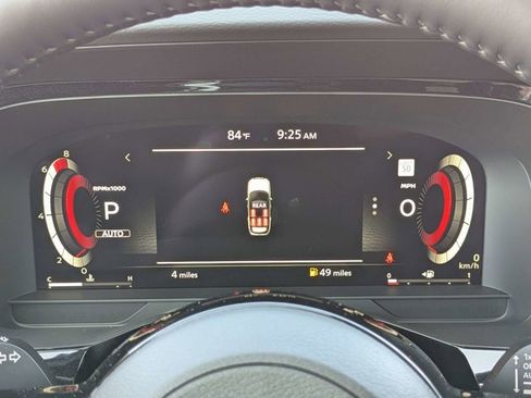 New 2025 Nissan Pathfinder Platinum image 19