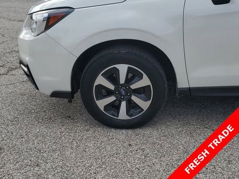 Used 2017 Subaru Forester 2.5i Premium w/ All-Weather Package image 8