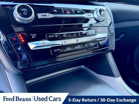 Used 2021 Ford Explorer Limited w/ Equipment Group 301A image 22