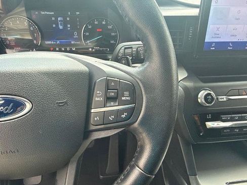 Certified 2020 Ford Explorer XLT w/ Comfort Package RWD image 23