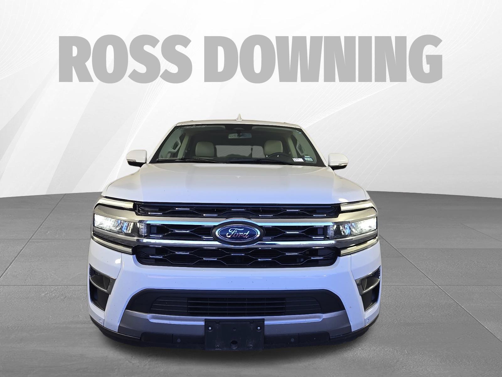Used 2024 Ford Expedition Limited RWD image 2