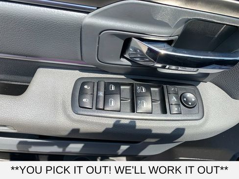 Used 2019 RAM 1500 Warlock AWD/4WD image 12