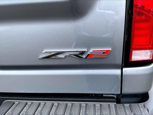 New 2026 Chevrolet Silverado 2500 ZR2 AWD/4WD image 10