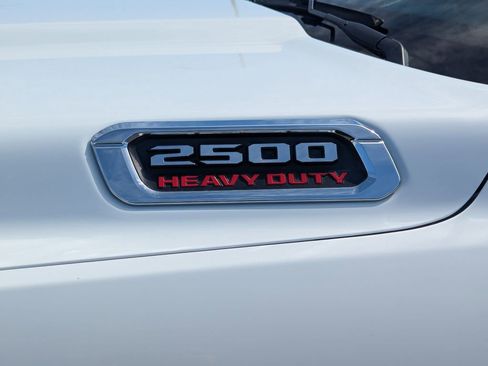 Used 2023 RAM 2500 Big Horn w/ Cold Weather Group AWD/4WD image 14