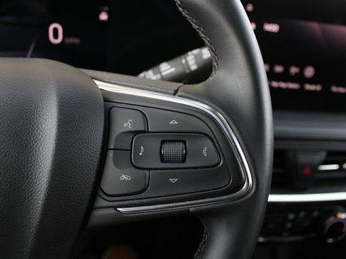 Used 2024 Buick Encore GX Sport Touring image 12