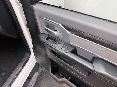 Used 2019 RAM 2500 Big Horn AWD/4WD image 34